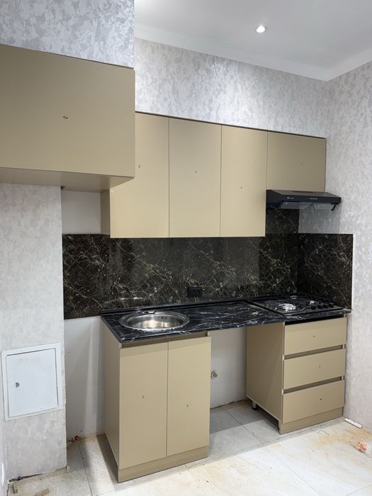 Oshxona uchun sifatli mebelar yasaymiz