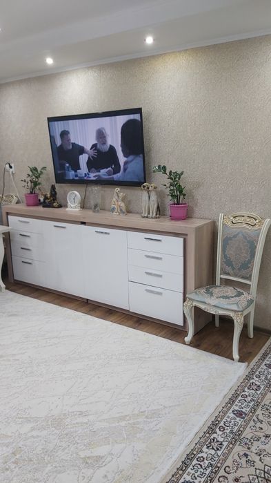 Продам квартиру  в районе 1000-мелочей