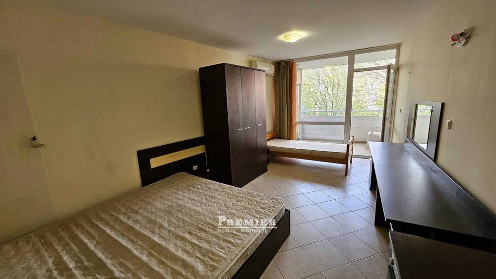 Студио БЕЗ ТАКСА в центъра на Слънчев Бряг