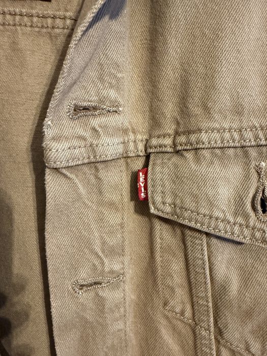 Levi’s denim jacket