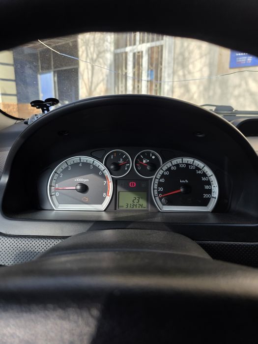 ПРОДАЮ NEXIA 3                  .