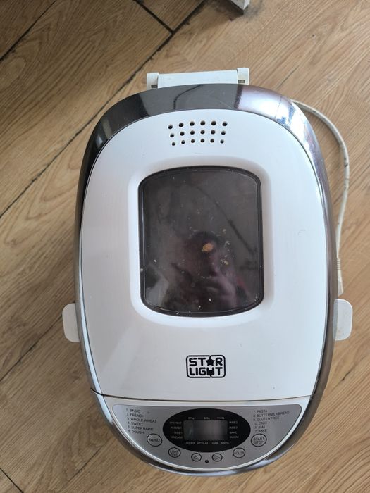 Продавам хлебопекарна star light