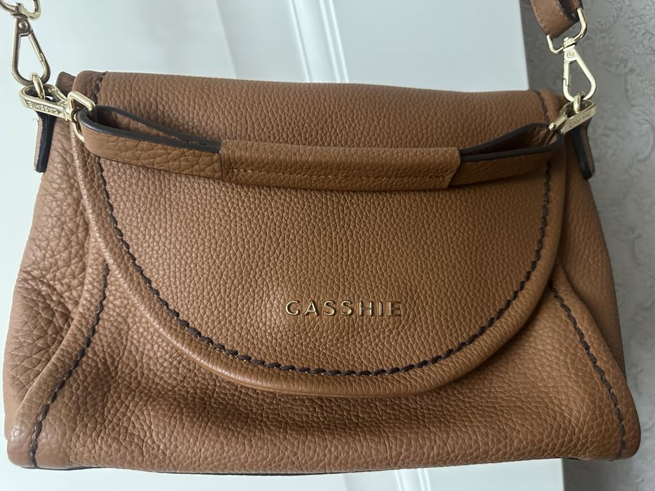 сумка от бренда CASSHIE