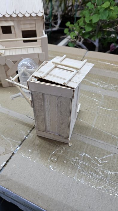 Домик и кормушка для хомяка