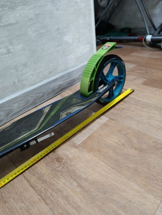 Продам Самокат б/у