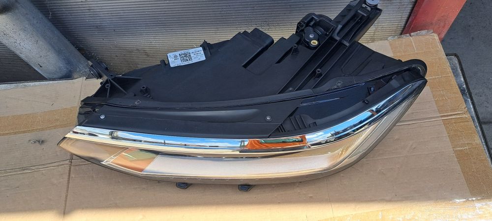 Far stanga full led Volkswagen Passat B8