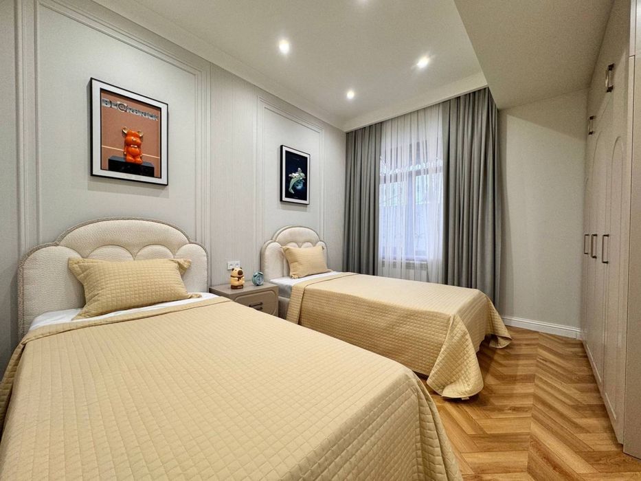 Продается 4/3/8 улица МАХТУМКУЛИ дом на второй линии