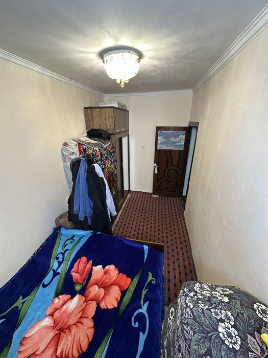 Шайхантахурский район улица Ипакчи 3/1/2 переделан в 4х ком. 2 балкона