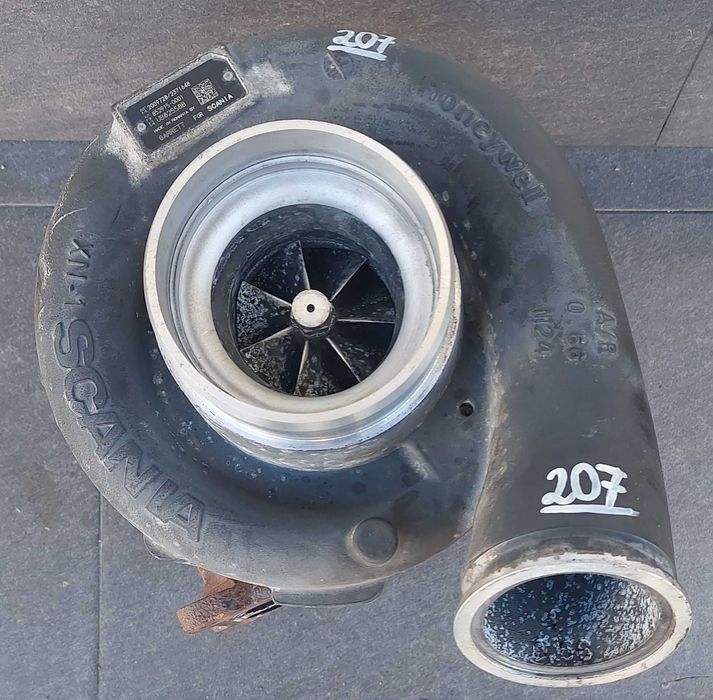 Турбина/Турбокомпресор - Scania P,G,R,T - (2011 г.+) - GARRETT