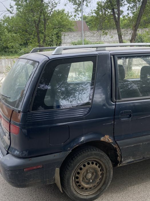 Mitsubishi Space Wagon
