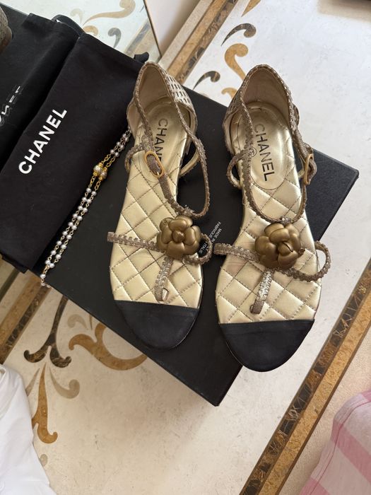 Sandale Chanel originale