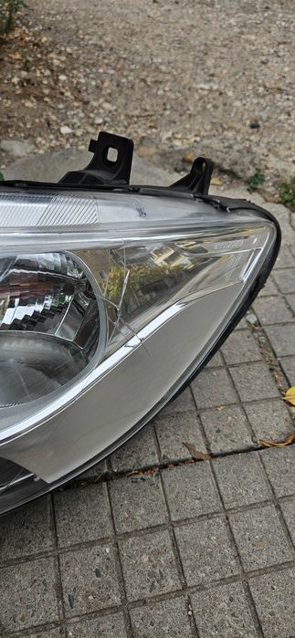 Оригинален фар за Мерцедес Спринтер след 2019 год.