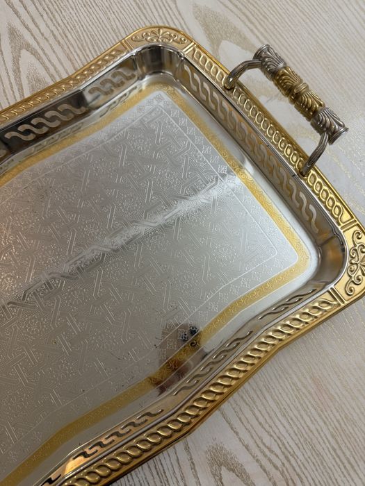 Tilla rangli Temir Padnos.