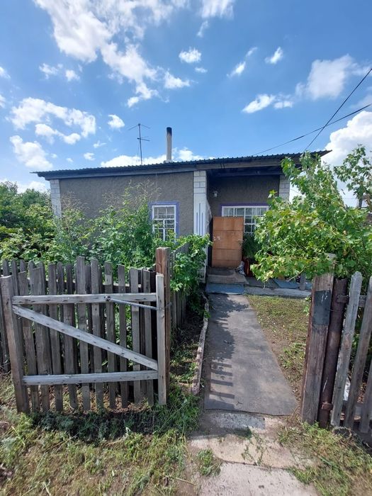 Продаю хороши дом. от города! Не долеко