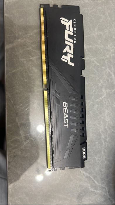 ОЗУ Kingston Fury beast 16 gb