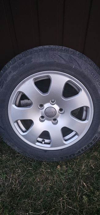 Jante Audi+ anvelope iarnă  r15