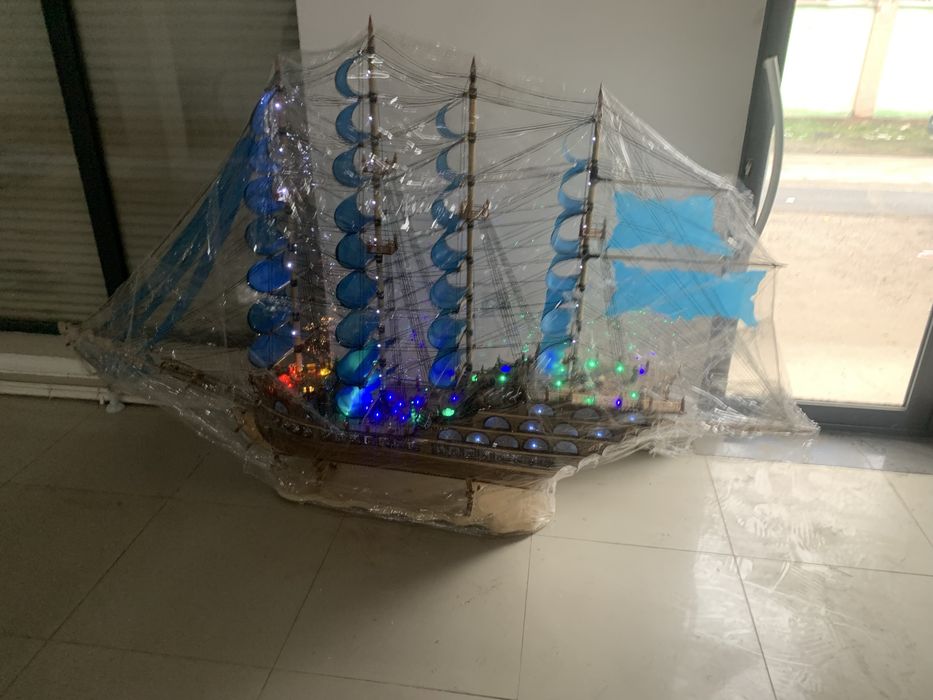 Кеме сувинер сатылады