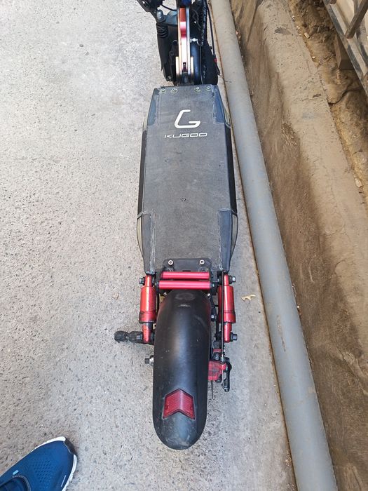 kugoo m4 pro
Zaryadkasi anchaga yetadi tashavormidi , yurishlar