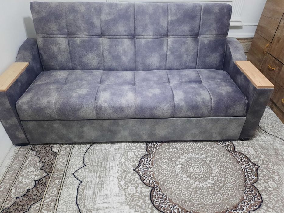 Raskladnoy divan