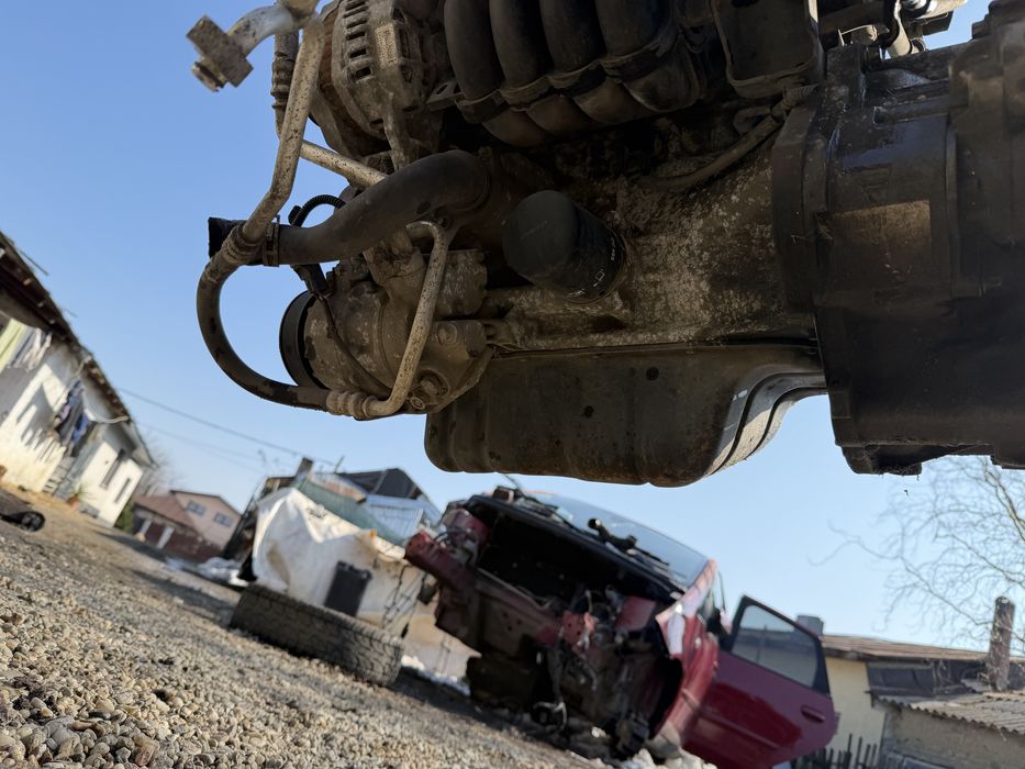 Motor mitsubishi colt 1.3 benzina 2008 cutie anexe