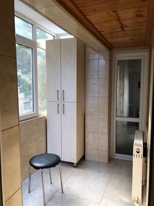 Se ofera spre inchiriere un apartament cu 2 camere, 2 balcoane, la Lujerului, cel mai mare ca si configuratie in Bucuresti, Sector 6, Uverturii 4