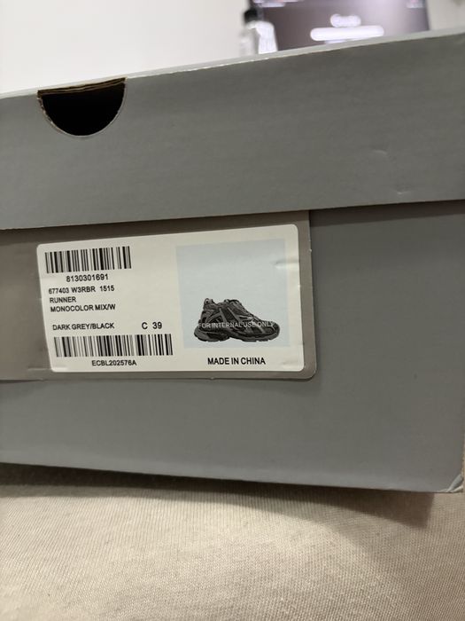 Balenciaga Runner grey 39