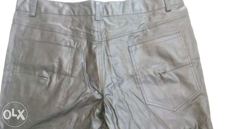 Кожени панталони