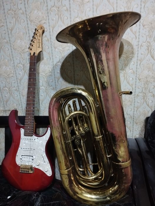 AMATI трамбон Чехословакия