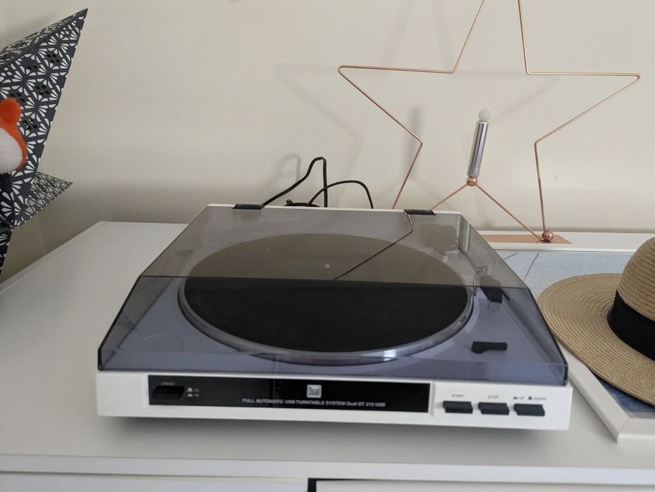 Dual DT-210 USB с игла и доза Audio-Ttechnika