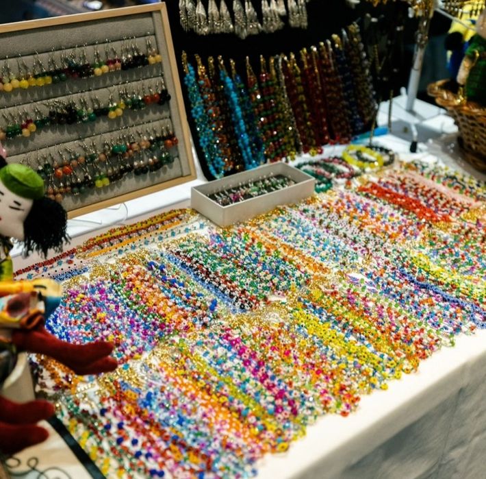 Чокер из бисера в Астане