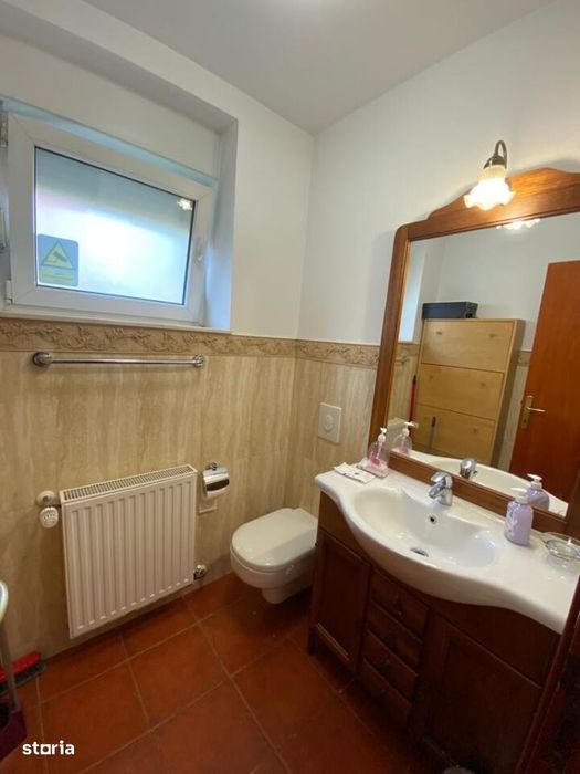 Inchiriere Vila 6 Camere Zona Iancu Nicolae!