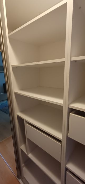 Vand dulap functional