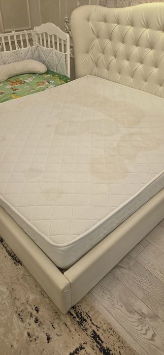 Отдам даром матрас
