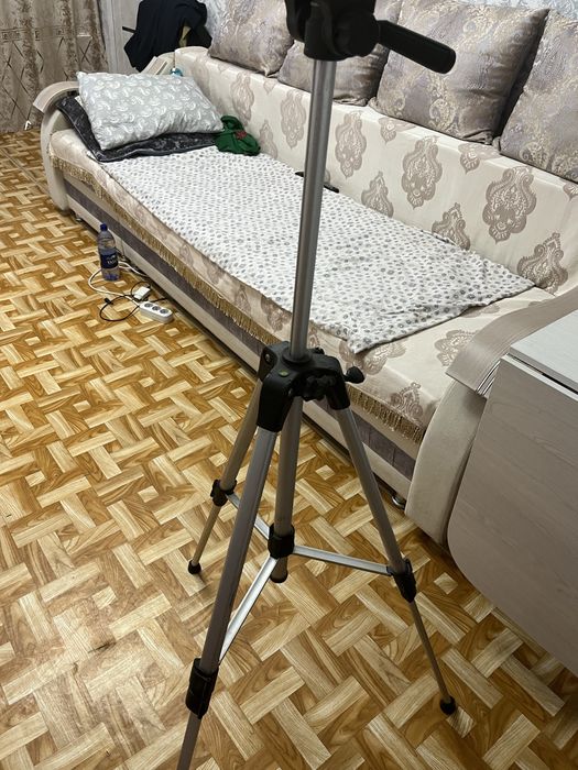 Продаётся штатив