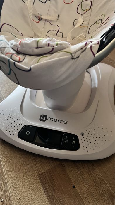 Шезлонг электрический 4Moms MamaRoo4