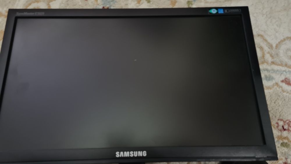 Продаётся монитор samsung