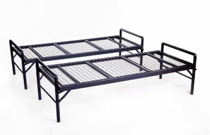 Металлический кровать