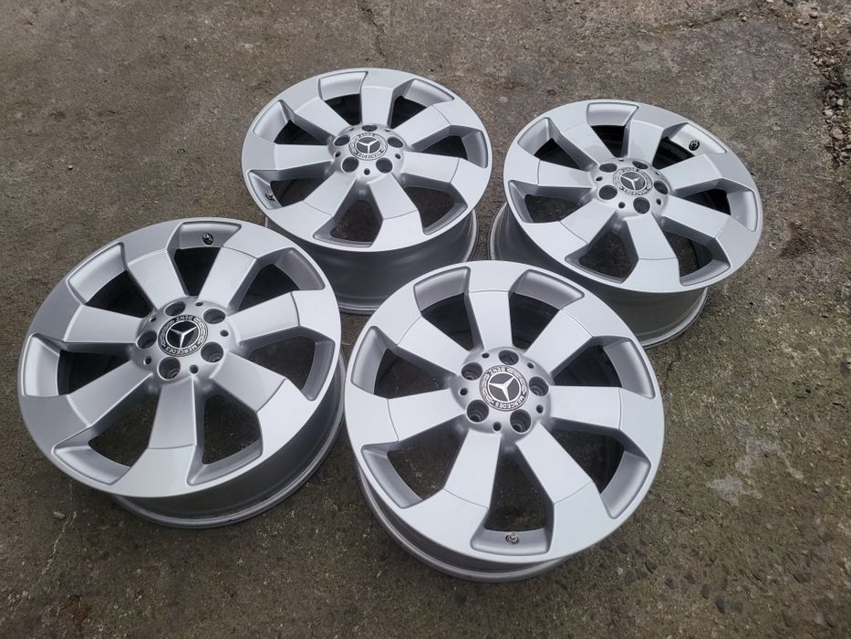 Jante Al R18 Mercedes ML Klasse W164,W166,GL,GLS,GLK originale.