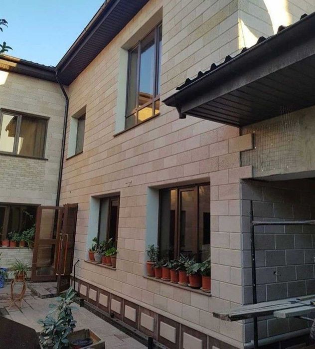 Камень, травертин для облицовки фасада