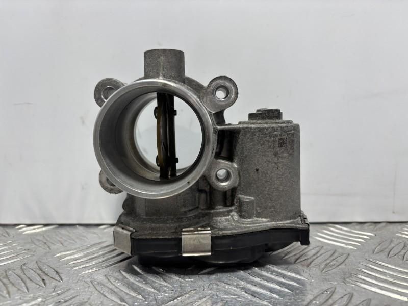 Clapeta acceleratie Opel Meriva B facelift 1.6CDTI 136cp 100kw