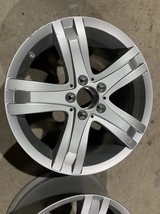 Jante originale Mercedes A B C E Class GLK pe 17 Zoll (NOI)