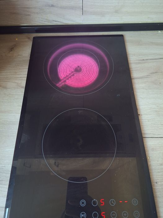 Керамичен плот 2