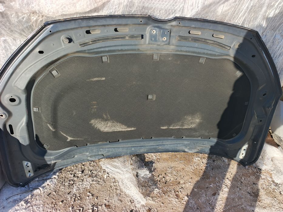 Фольксваген Поло капот