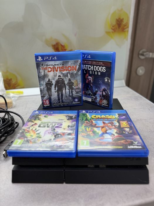 Playstation 4 500gb+ controller+ jocuri