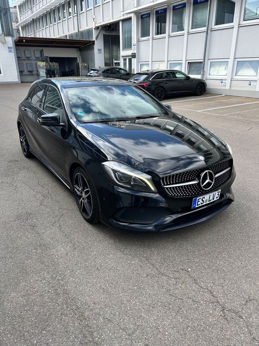 Mașină Mercedes A220d | AMG-line