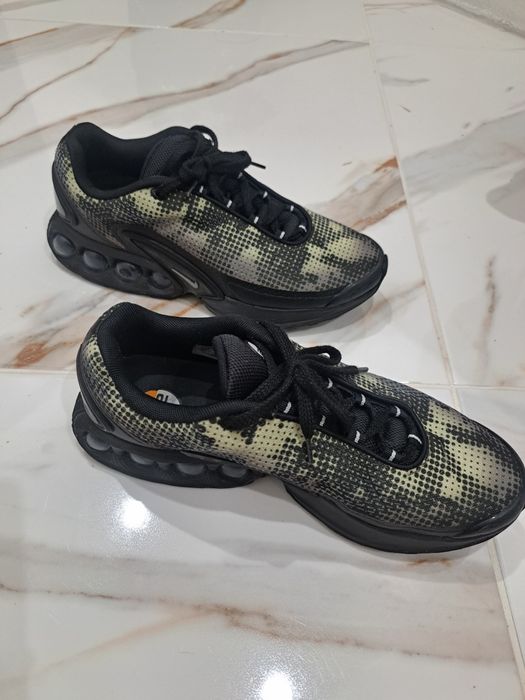 DN Nike маратонки 41