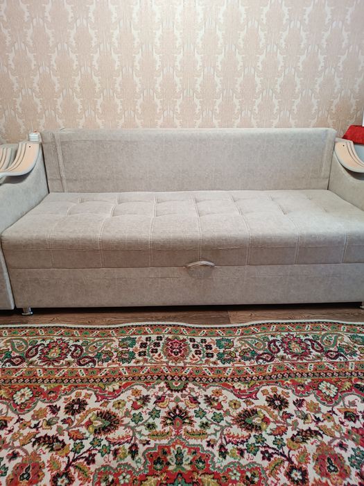 Продается диван и кресло