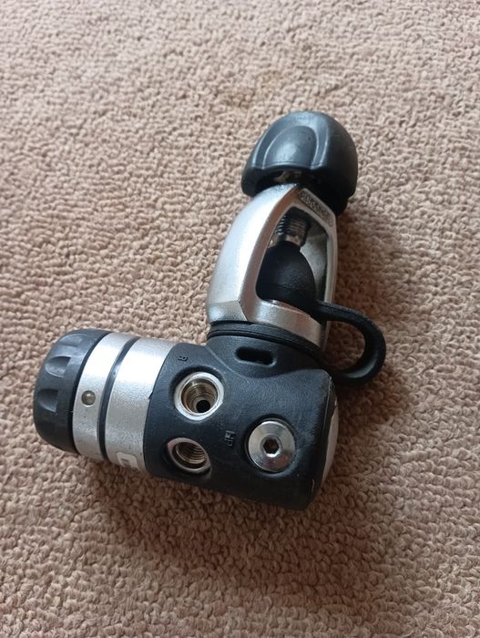 Водолазен регулатор