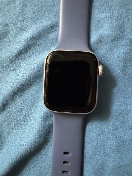 Apple watch SE 40 mm silver aluminum GPS
