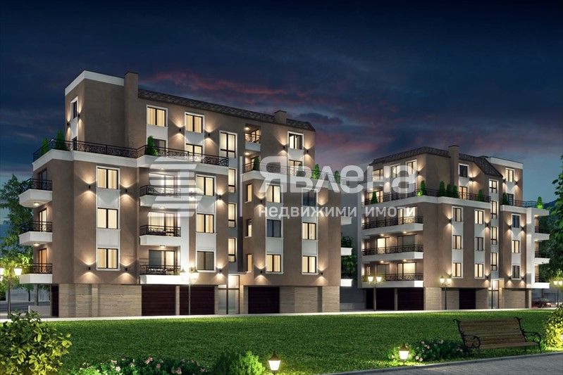 Продава се Четиристаен апартамент в Пловдив, Христо Смирненски - 109 кв.м за 1103 €/кв.м - Снимка #3